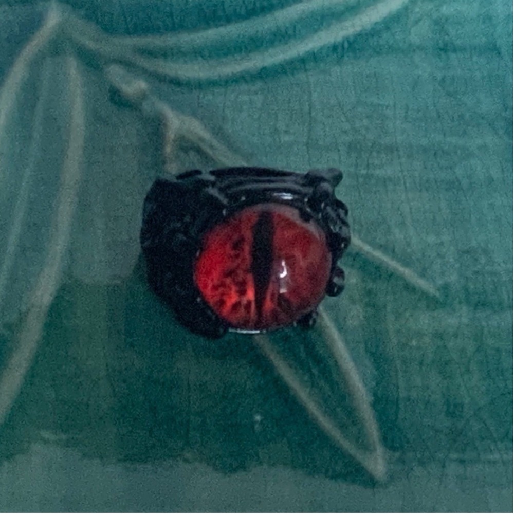 Red Dragon Eye Ring Gothic Black Metal Band Punk Fantasy Cyber Goth Size 7